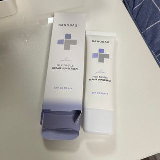 바노바기 코스메틱 바노바기 밀크씨슬 리페어 시카 선스크린 플러스 50ml — 3점을 준 리뷰어가 2023년 3월 올린 사용 사진