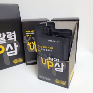 [이뮤니티플러스] 최고급녹용과 국내산 6년근 홍삼으로 활력업!!_ 활력UP삼 30포 1box — 4점을 준 리뷰어가 2022년 6월 올린 사용 사진