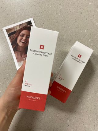 바디셀런스 벤토나이트 데일리 약산성 딥클렌징폼 120ml — 5점을 준 리뷰어가 2021년 12월 올린 사용 사진