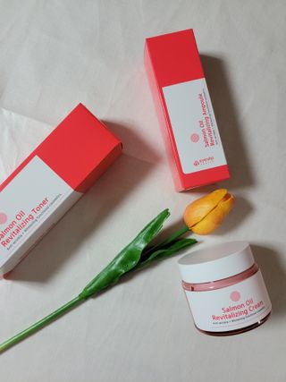 아이앤립 / EYENLIP 아이앤립 연어오일 리바이탈라이징 토너+앰플+크림 3종 세트 — 5점을 준 리뷰어가 2021년 6월 올린 사용 사진