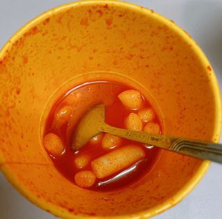 유비쿡 컵떡볶이 매운컵떡볶이2개/ 짜장컵떡볶이 2개  총 4개세트 — 2점을 준 리뷰어가 2021년 2월 올린 사용 사진