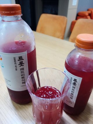 트롯전통식혜 트롯레드비트식혜 1리터 +500리터 — 4.5점을 준 리뷰어가 2021년 5월 올린 사용 사진