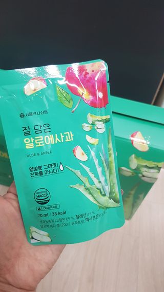 서울약사신협 잘 담은 알로애사과_70ml x 30포 — 5점을 준 리뷰어가 2021년 9월 올린 사용 사진
