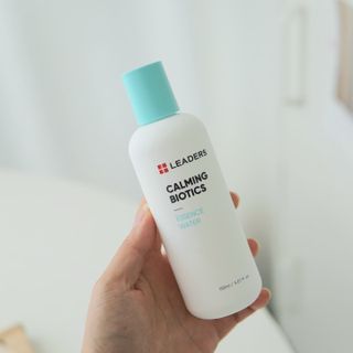 리더스코스메틱 리더스 카밍 바이오틱스 에센스 워터 — 4.5점을 준 리뷰어가 2021년 7월 올린 사용 사진