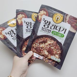 한성기업 무볼레 왕건더기 볶음밥 갈릭스테이크 — 5점을 준 리뷰어가 2021년 10월 올린 사용 사진