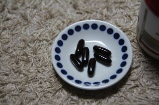 Swisse 스위스 고함량 프로폴리스 2,000mg 210정 — 5점을 준 리뷰어가 2021년 2월 올린 사용 사진