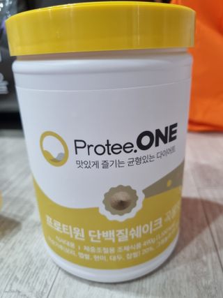프로티원 단백질쉐이크 곡물맛 2주분 1통+보틀 — 5점을 준 리뷰어가 2021년 4월 올린 사용 사진