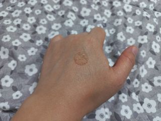 나우 [리브엠] 화해 1등 수분앰플 , 엑소코어 워터풀 텐션 앰플 — 5점을 준 리뷰어가 2024년 12월 올린 사용 사진