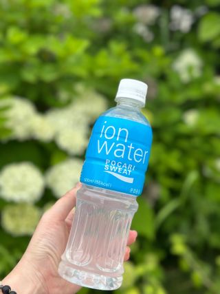 [동아오츠카] 포카리스웨트  500ml PET + 이온워터 500ml PET — 5점을 준 리뷰어가 2025년 6월 올린 사용 사진