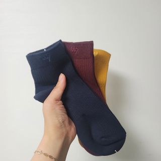 [사이즈가 있는 양말 필로이] 남/여 골지 발목 양말 4족 세트 남【S, M, L, XL】여【S, M, L】_컬러 랜덤 — 5점을 준 리뷰어가 2022년 6월 올린 사용 사진