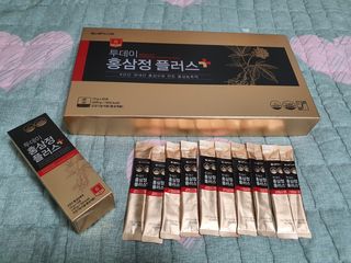 서울약사신협_투데이홍삼정플러스스틱_10g x 60포 — 5점을 준 리뷰어가 2021년 7월 올린 사용 사진