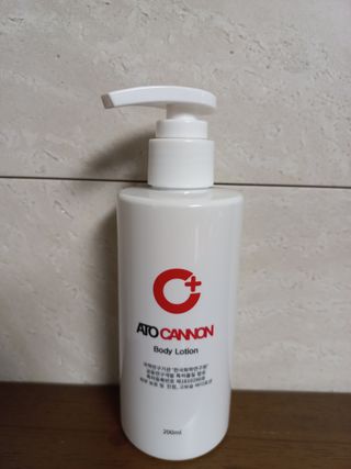아토캐논(ATO CANNON) 아토캐논 고보습 바디로션 200ml — 5점을 준 리뷰어가 2023년 1월 올린 사용 사진