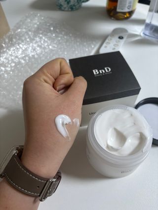 비엔디 2NOW[한글]]BnD 바디 미백 겨드랑이 크림 — 5점을 준 리뷰어가 2024년 12월 올린 사용 사진