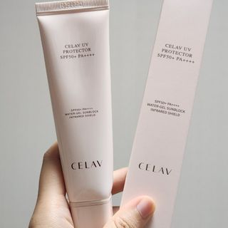 프리마인 선크림만 바꿨을 뿐인데 매일 물 2L챙겨먹고 기초케어 완벽하게 한 물빛피부 완성,셀라브UV프로텍터 — 5점을 준 리뷰어가 2023년 7월 올린 사용 사진