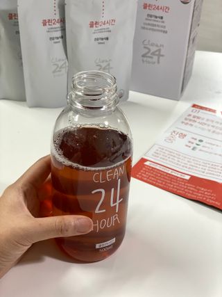 클린24시간 1BOX(5포) + 전용보틀(500ml) — 4.5점을 준 리뷰어가 2023년 5월 올린 사용 사진