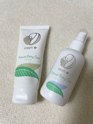 mom e 맘이 내추럴 베이비 케어 크림+바디오일 — 5점을 준 리뷰어가 2021년 1월 올린 사용 사진
