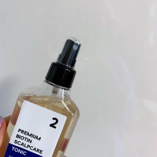 클라우드랩 프리미엄 비오틴 스칼프 케어 토닉 — 4점을 준 리뷰어가 2021년 5월 올린 사용 사진