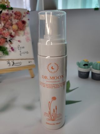 MF프리 [닥터문] 유산균 락토케어 질경초 여성청결제 200ml (폼타입) — 4.5점을 준 리뷰어가 2022년 6월 올린 사용 사진