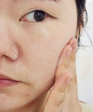 로우퀘스트 베리어 인핸싱 클렌저 190ml — 4.5점을 준 리뷰어가 2023년 10월 올린 사용 사진