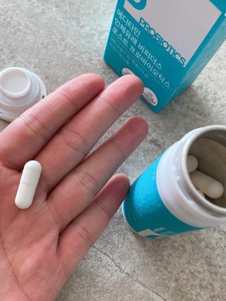 메디타민 인체유래 비피더스 포스트 프로바이오틱스 — 5점을 준 리뷰어가 2021년 10월 올린 사용 사진