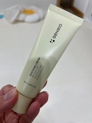 젠바이오 코스메틱스 젠바이오수딩크림]   가려운 피부 & 아토피 원픽 크림 — 5점을 준 리뷰어가 2022년 8월 올린 사용 사진