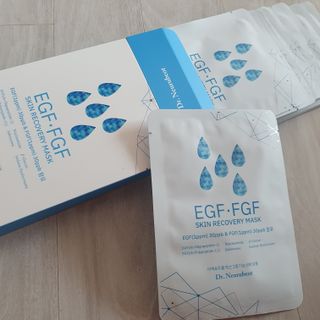 Dr.느루벗 느루벗 EGF FGF 스킨 리커버리 마스크 10장 — 5점을 준 리뷰어가 2021년 3월 올린 사용 사진