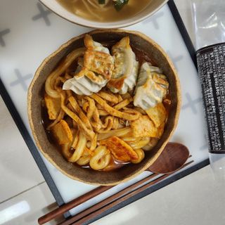 [푸딩팩토리] 요즘누들떡볶이540g + 매콤누들떡볶이 470g — 4점을 준 리뷰어가 2022년 9월 올린 사용 사진
