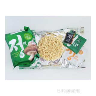 [풀무원] 자연은맛있다 정면, 백면, 홍면  세트 — 5점을 준 리뷰어가 2021년 4월 올린 사용 사진