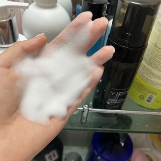 비프리코스메틱 허니 스킨 클렌징폼 150ml — 5점을 준 리뷰어가 2023년 2월 올린 사용 사진