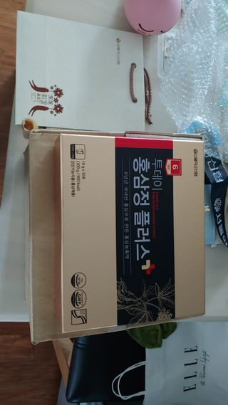 서울약사신협_투데이홍삼정플러스스틱_10g x 30포 — 5점을 준 리뷰어가 2021년 6월 올린 사용 사진