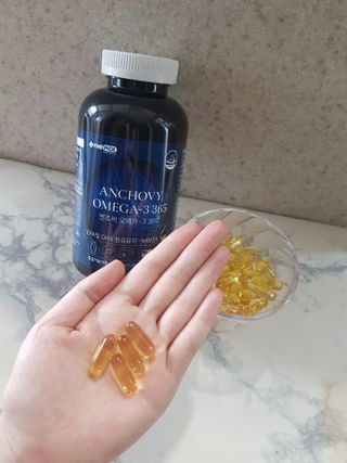 서울약사신협 Finepick_오메가365_1020mg x 365캡슐 — 5점을 준 리뷰어가 2021년 4월 올린 사용 사진