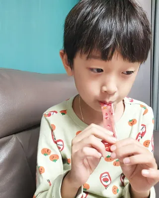 젤리벨리 젤리스틱 어쏘티드 900g — 5점을 준 리뷰어가 2022년 11월 올린 사용 사진