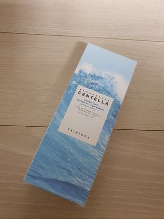[스킨1004] 마다가스카르 센텔라 히알루-시카 워터핏 선세럼 50ml — 5점을 준 리뷰어가 2024년 5월 올린 사용 사진
