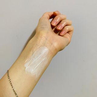 [후르디아] 혼합자차 선 에센스+톤업 선크림 2종 — 4점을 준 리뷰어가 2021년 5월 올린 사용 사진