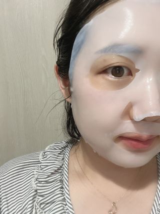 리브얼 | LIVALL 바이오셀룰로오스 마스크 레스트 앤 글로우 듀오 33ml  (2매) & 블루미 레스트 포션 — 4.5점을 준 리뷰어가 2022년 8월 올린 사용 사진
