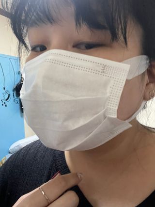 케이퓨리 KF80 덴탈 귀편한 숨쉬기편한 마스크 50매 — 5점을 준 리뷰어가 2023년 5월 올린 사용 사진