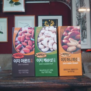 짜먹는 이지견과 짜먹는 이지아몬드, 짜먹는 이지허니피넛, 짜먹는 이지캐슈넛 각 10g X  10포 — 5점을 준 리뷰어가 2021년 2월 올린 사용 사진