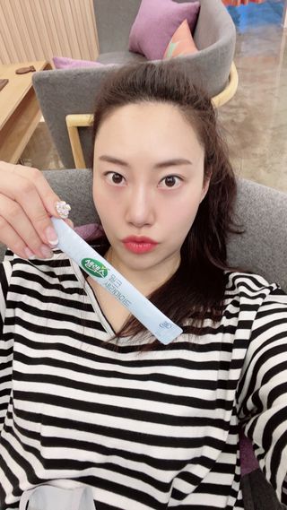 셀렉스스포츠 셀렉스 밀크세라마이드 저분자피쉬콜라겐 28포 X 1박스 — 5점을 준 리뷰어가 2021년 6월 올린 사용 사진
