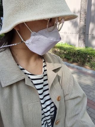 [이지아 마스크] 애니가드 더솔루션마스크, 컬러 5종 대형[이지아 마스크] 애니가드 더솔루션마스크, 컬러 — 5점을 준 리뷰어가 2021년 4월 올린 사용 사진