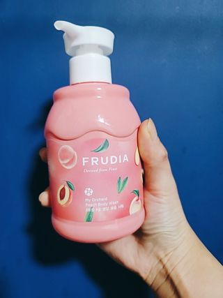 [후르디아] 복숭아 바디워시+바디에센스 세트 — 5점을 준 리뷰어가 2021년 3월 올린 사용 사진