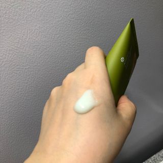 [후르디아] 아보카도 비건 약산성 효소필링젤 — 5점을 준 리뷰어가 2021년 8월 올린 사용 사진