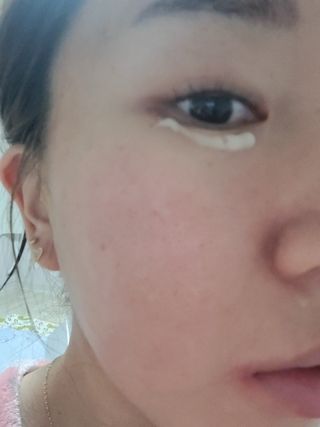 [NEW 탄력유턴 아이크림] AHC 유스 래스팅 리얼 아이크림 포 페이스 — 5점을 준 리뷰어가 2021년 2월 올린 사용 사진