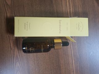 스킨큐어 산다화 비타민c 화이트닝 에센스 30ml — 5점을 준 리뷰어가 2023년 12월 올린 사용 사진