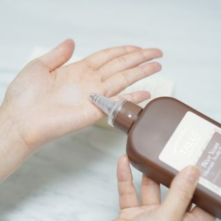 딸로 맥주효모 두피스케일러 / 각질&노폐물 타파 두피 딥-클렌징 — 5점을 준 리뷰어가 2023년 7월 올린 사용 사진