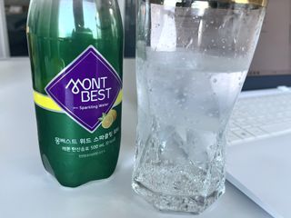 몽베스트 Montbest with Sparkling water Lemon OR Lime 20병(랜덤) — 5점을 준 리뷰어가 2023년 1월 올린 사용 사진
