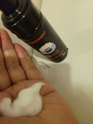 코스모먼트 부스티모 부스팅샴푸60ml + 비듬세정 진정샴푸50ml — 5점을 준 리뷰어가 2021년 11월 올린 사용 사진