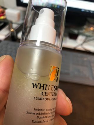 오투에니원 화이트스완 센텔라 루미너스 미스트 세럼 100ml — 5점을 준 리뷰어가 2023년 1월 올린 사용 사진
