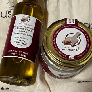 [딜리셔스코드] 타르투피 알레산드로 로시 트러플 소금 100g +트러플 오일 100ml set — 5점을 준 리뷰어가 2022년 4월 올린 사용 사진