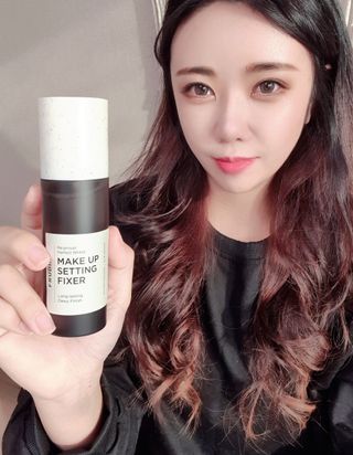 [후르디아] 묻어남NO 비건 메이크업 픽서 — 5점을 준 리뷰어가 2021년 11월 올린 사용 사진