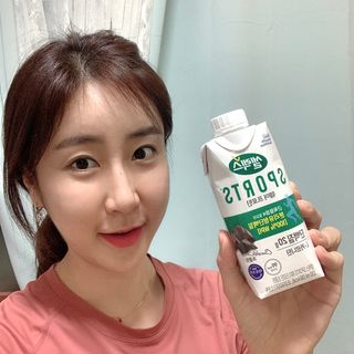 셀렉스스포츠 셀렉스 스포츠 드링크 초콜릿 _ 330ml x 12팩 — 5점을 준 리뷰어가 2021년 10월 올린 사용 사진